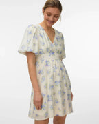 VERO MODA Kjole Bella 2/4 V-neck Short - Birch Blue/ Bella Flower
