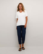 KAFFE T-skjorte Frida V-neck T-shirt - Chalk