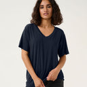 T-skjorte Frida V-neck