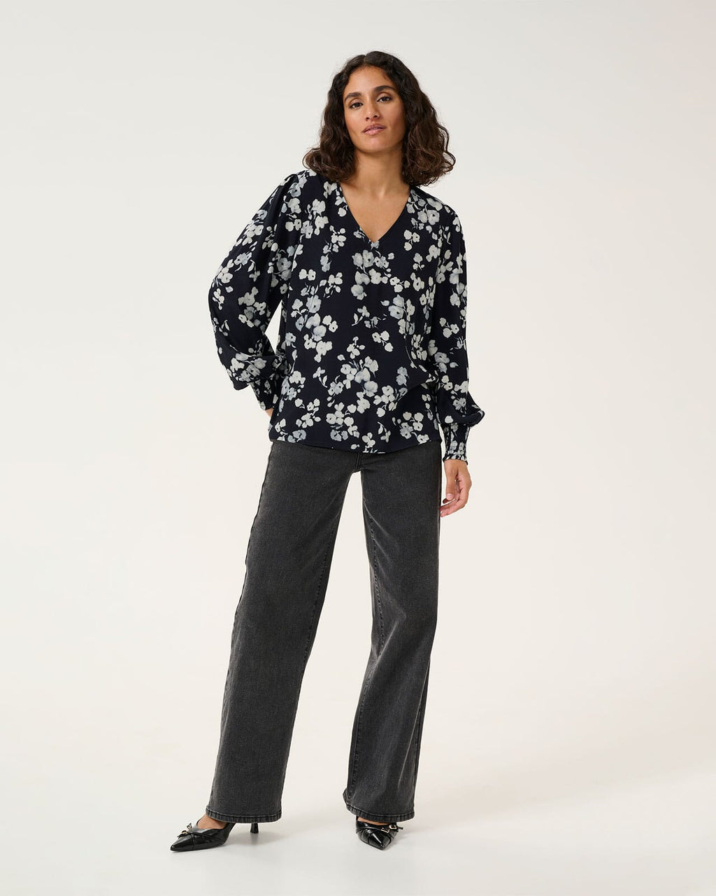 KAFFE Bluse Alice Blouse - Marine Flower