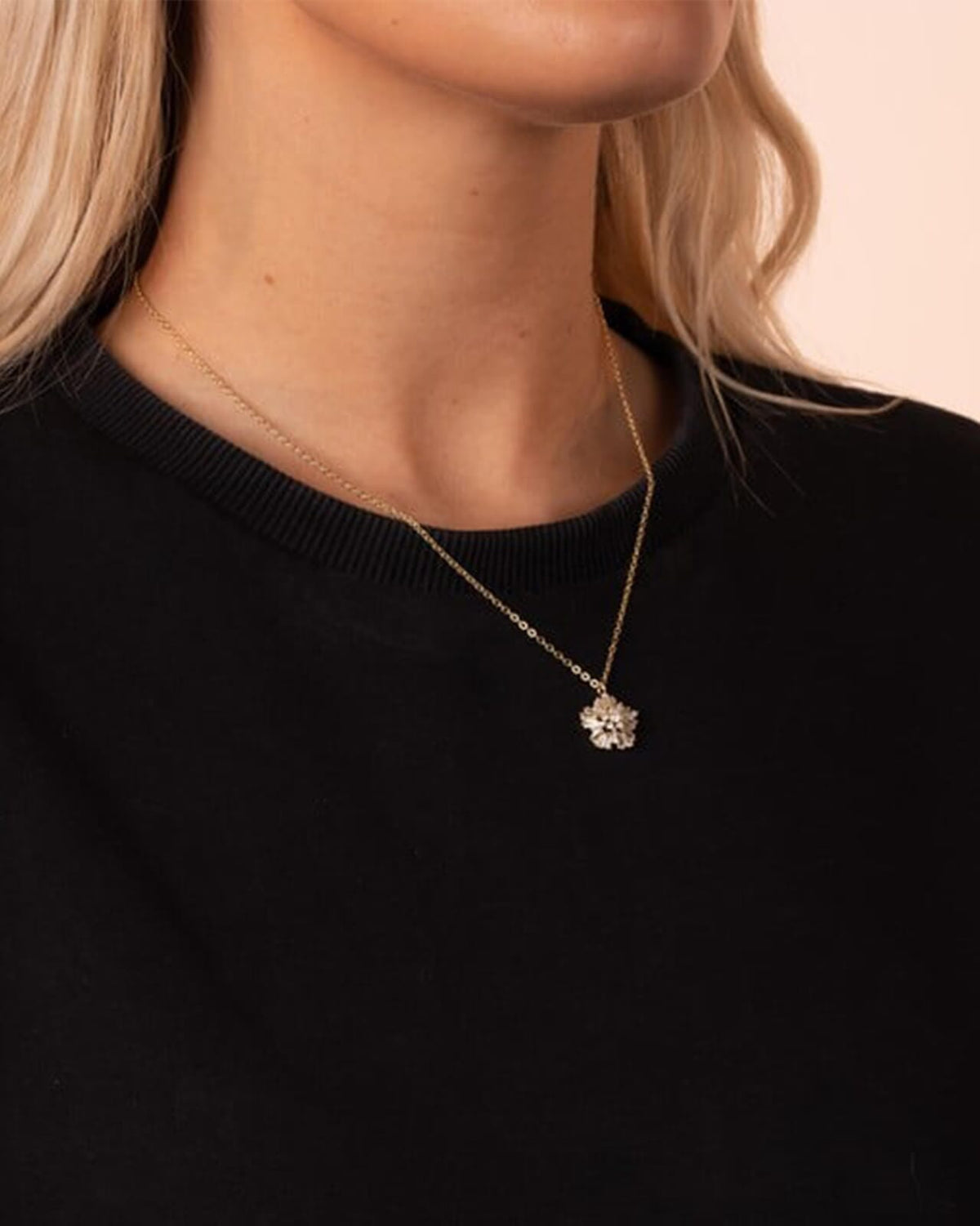 Snö of Sweden Kjede ICON Small Pendant Crystal Necklace 45cm - Gold/ Clear