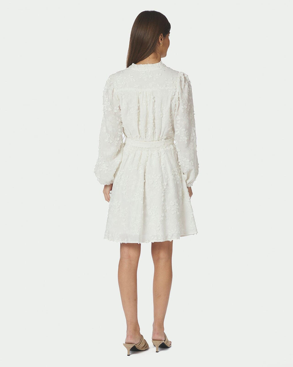 NEO NOIR Kjole Monnie Embroidery - White
