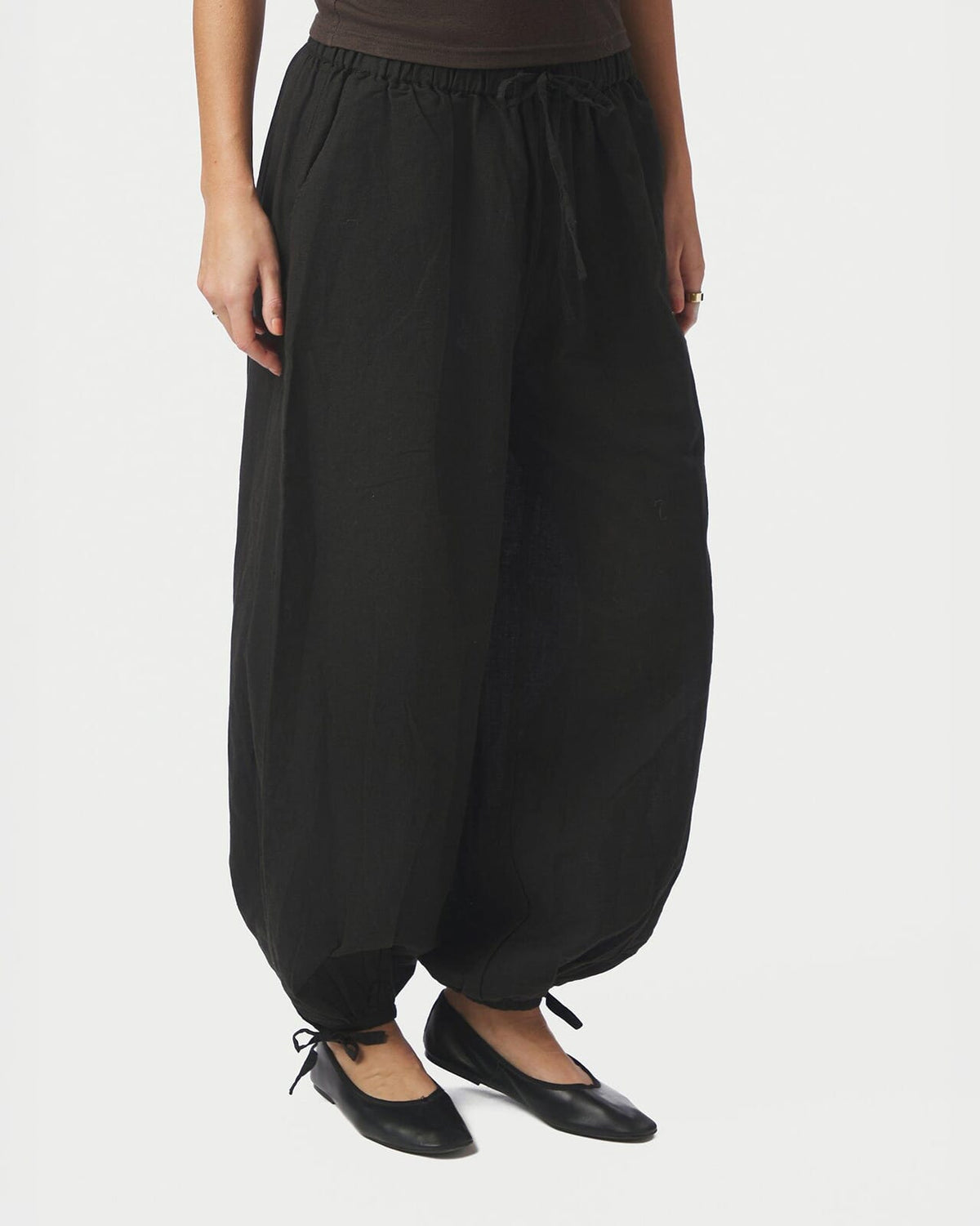 NEO NOIR Bukse Roxane Balloon Linmiks Linen Pants - Black