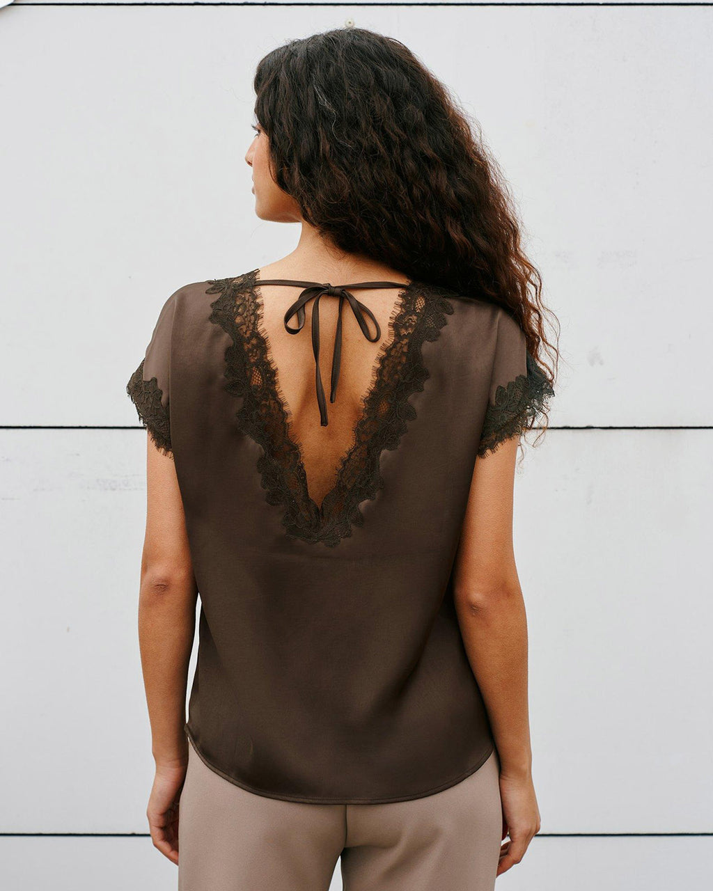 NEO NOIR Topp Benera Heavy Sateen Lace - Dark Brown