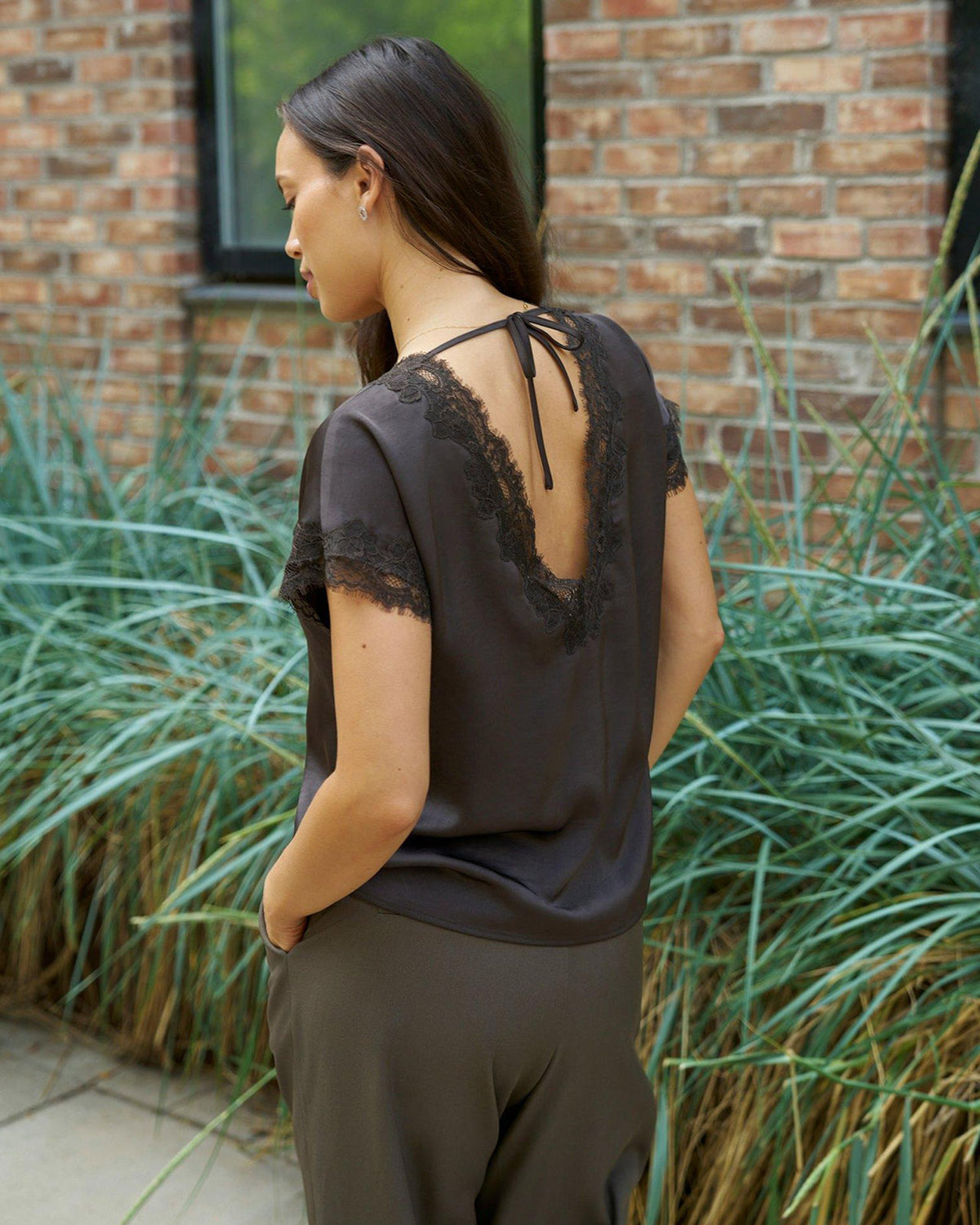 NEO NOIR Topp Benera Heavy Sateen Lace - Dark Brown