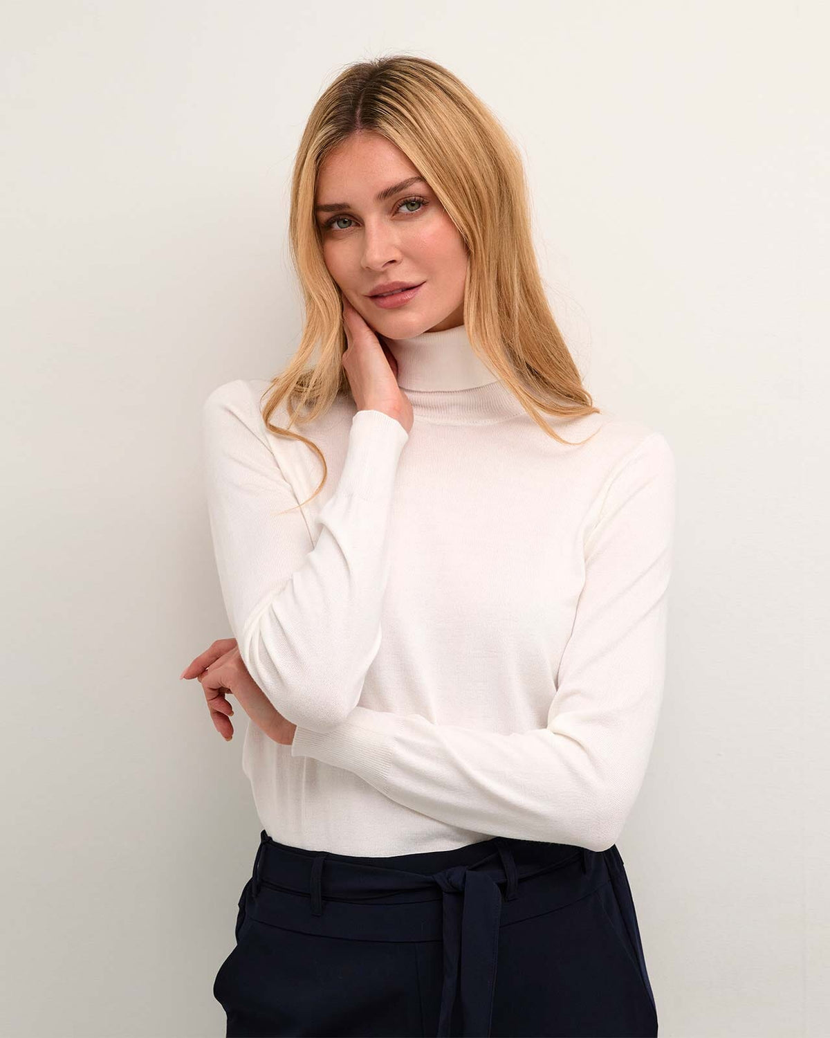 KAFFE Pologenser Roll Neck - Chalk