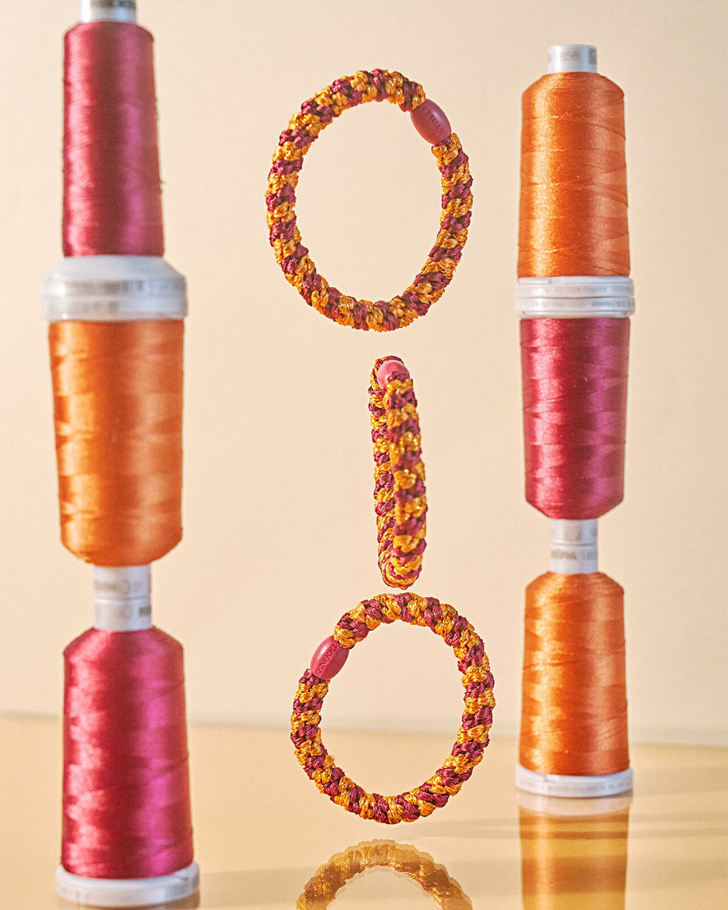 Kknekki Hårstrikk Stripe - Bordeaux/ Orange Glitter Stripe