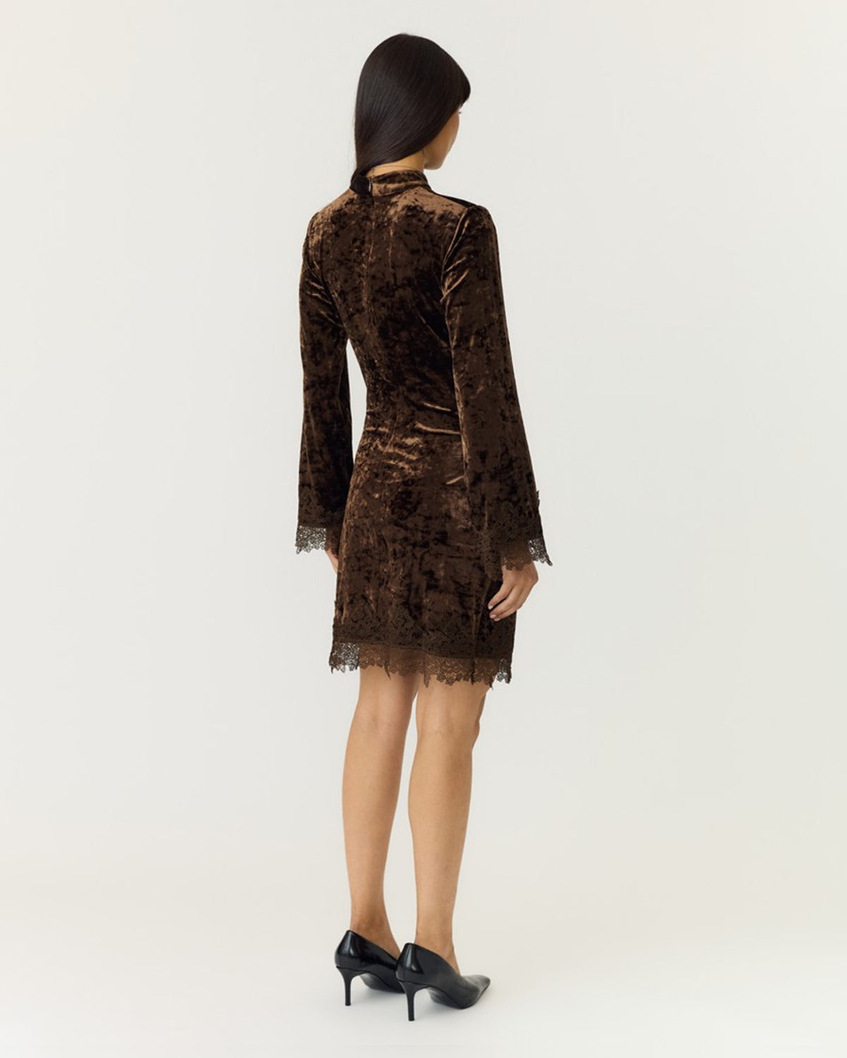 Y.A.S Kjole Vellia LS Short Lace - Coffee Bean