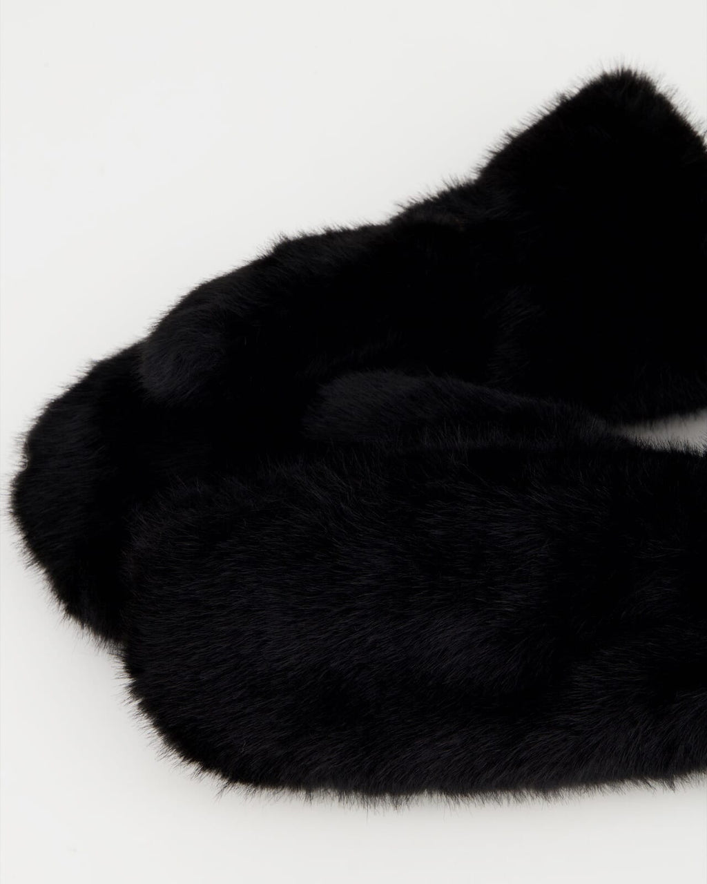 FLOYD Votter Fluff Mitten - Black