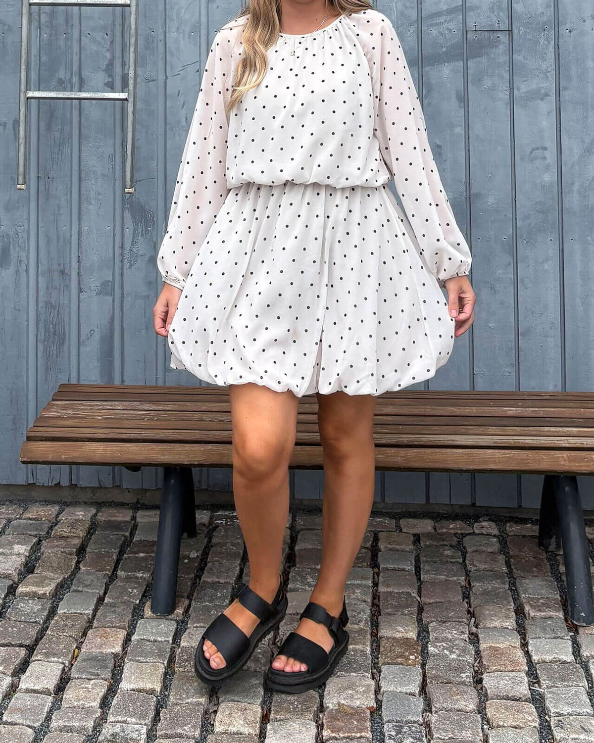FLOYD Kjole Cindy Polka - Offwhite/ Black