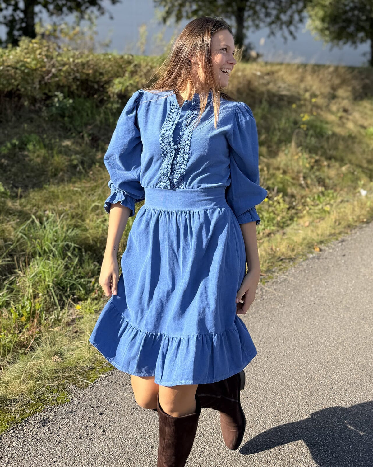 FLOYD Kjole Janne Babycord - Jeansblue