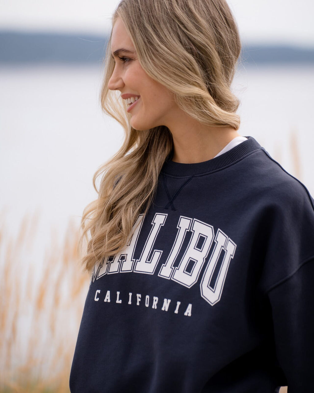FLOYD Collegegenser Dalila Malibu - Navy