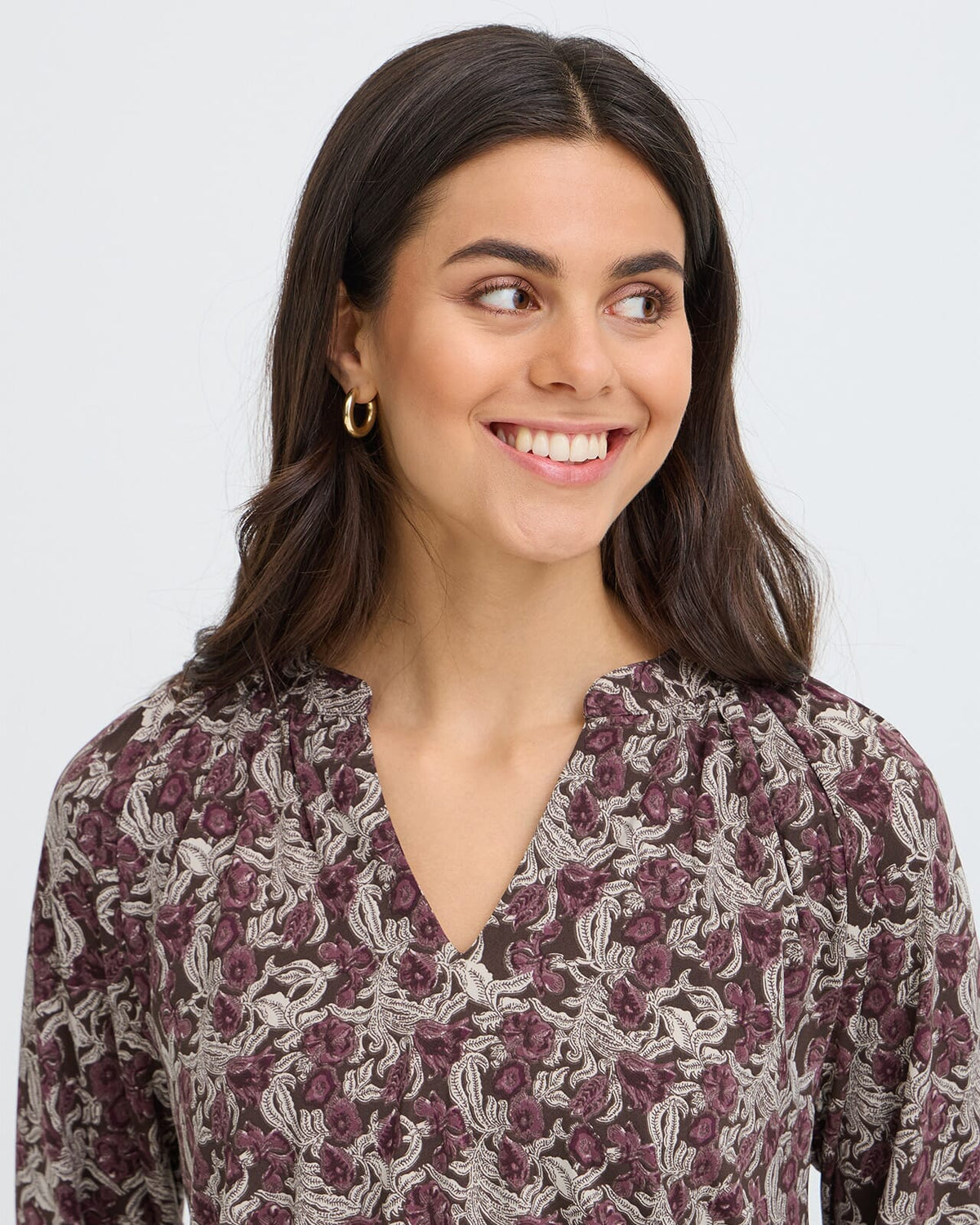 FRANSA Bluse Seen Tee - Entanglesmall Brown/ Port R.
