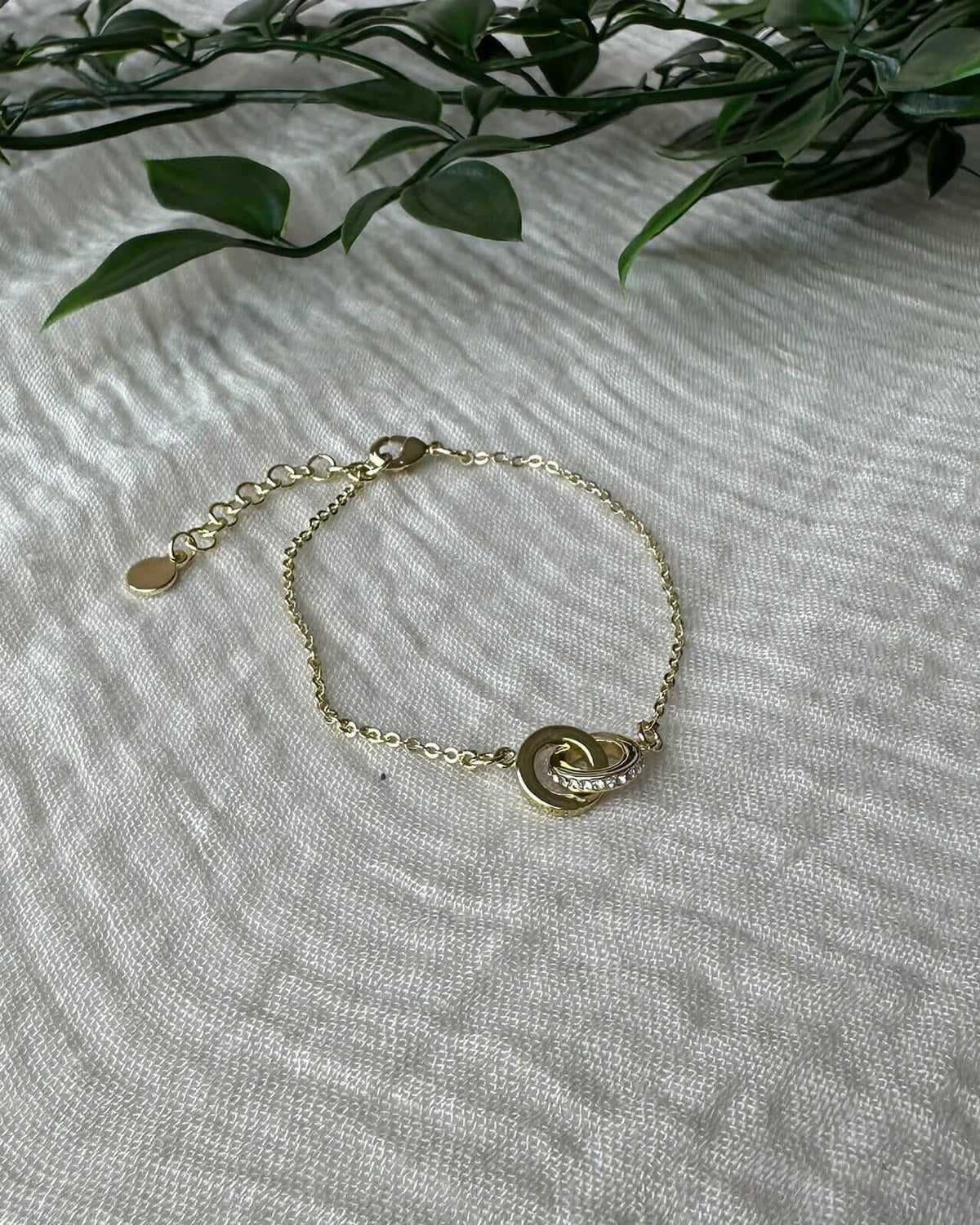 Snö of Sweden Armbånd Connected Chain Bracelet - Gold/ Clear