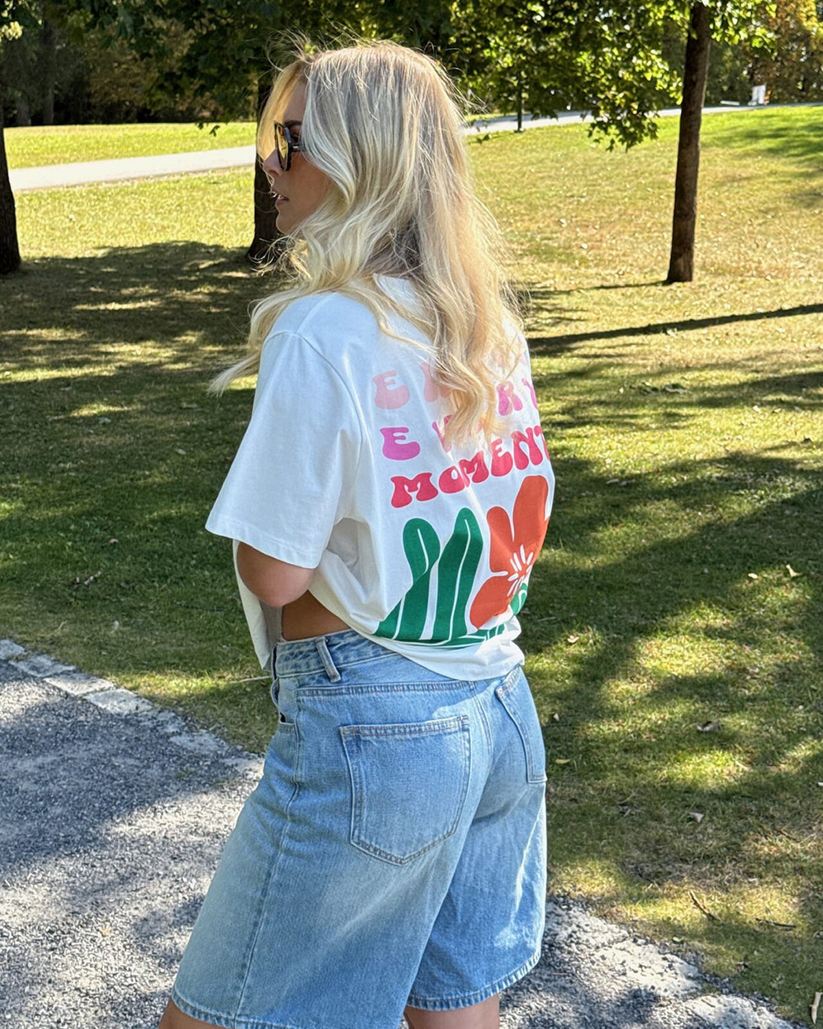 VERO MODA T-skjorte Mariane Caty - Snow White/ Enjoy Ever