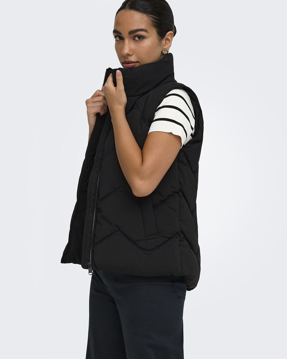 JDY Boblevest Power Short Waist - Black