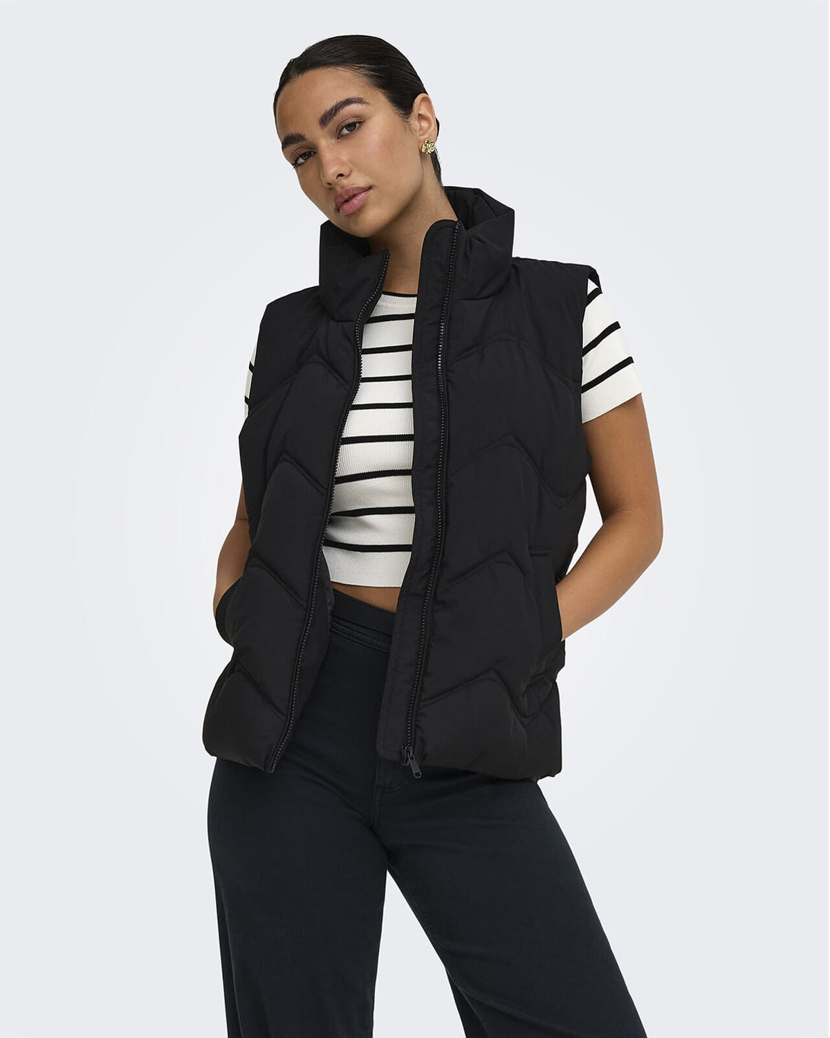JDY Boblevest Power Short Waist - Black