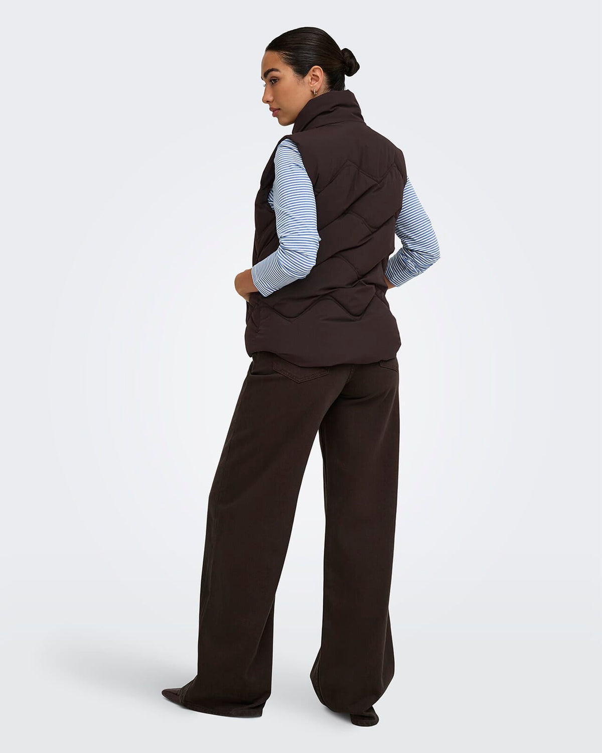 JDY Boblevest Power Short Waist - Chocolate Torte