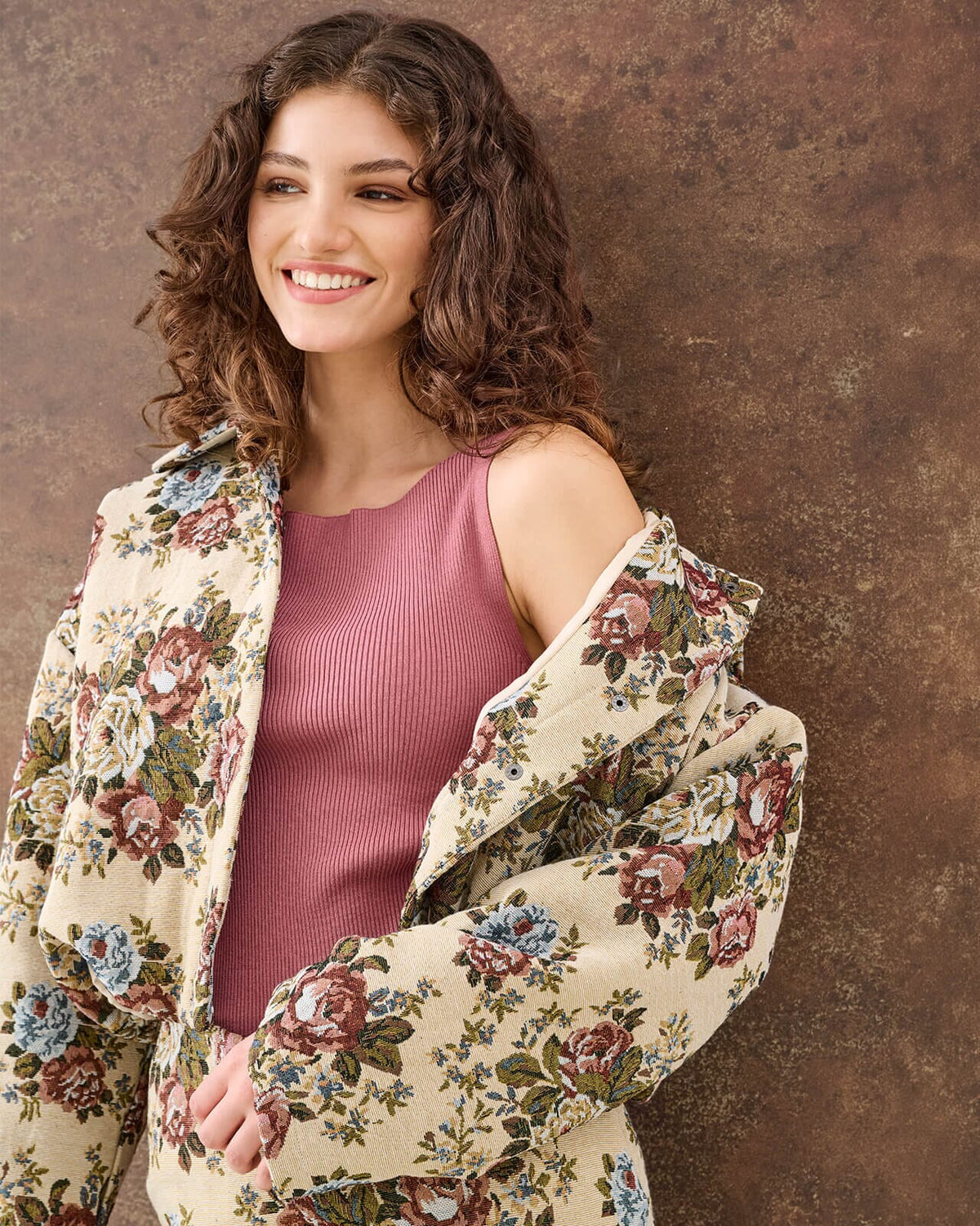 JDY Jakke Flola L/S Jacquard - Crème Brûlée/ Flower Jacquard