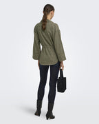 JDY Skjorte Rikka 7/8 Tunnel - Dark Olive/ Cloud Dancer & Black