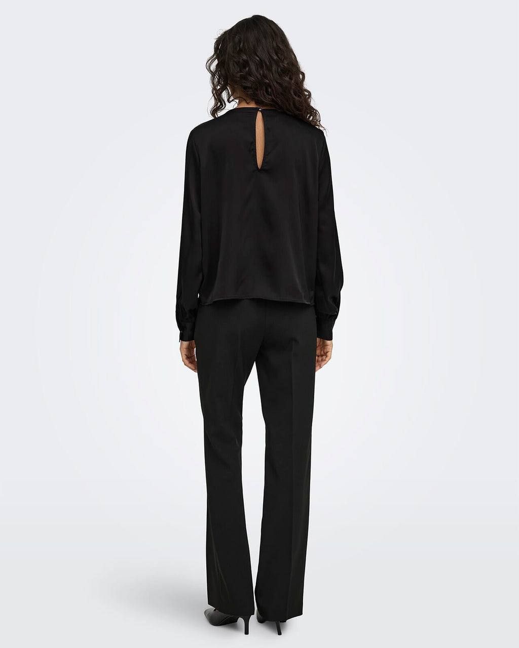 JDY Bluse Rocky L/S Waterfall - Black