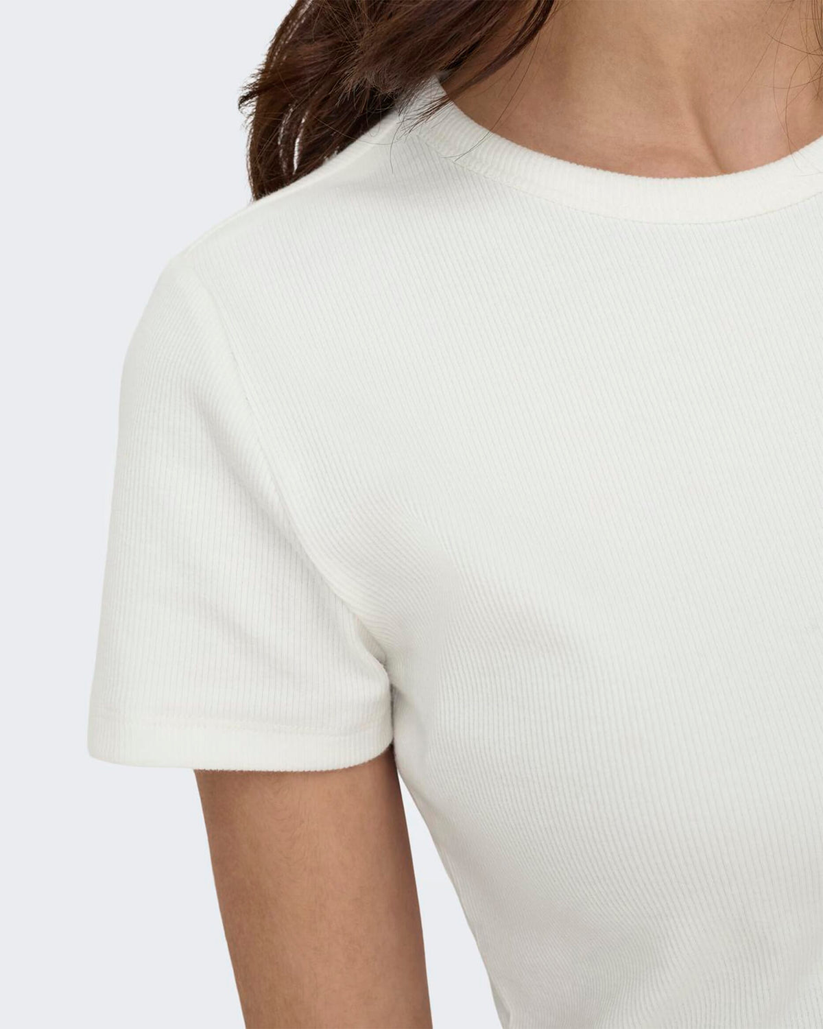 JDY Topp Solar S/S O-Neck - Cloud Dancer