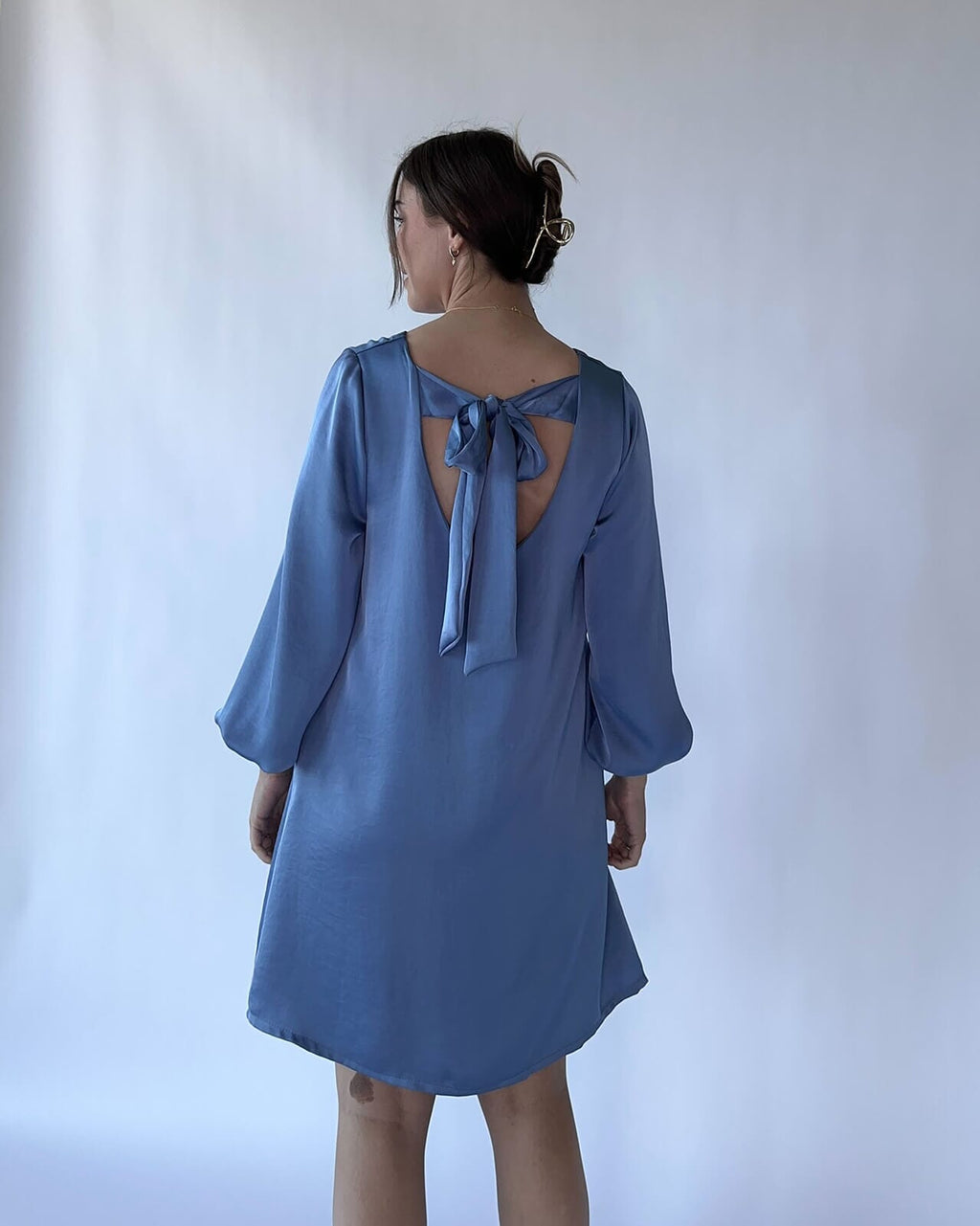FLOYD Kjole Jennifer Uni Satin - Retro Blue