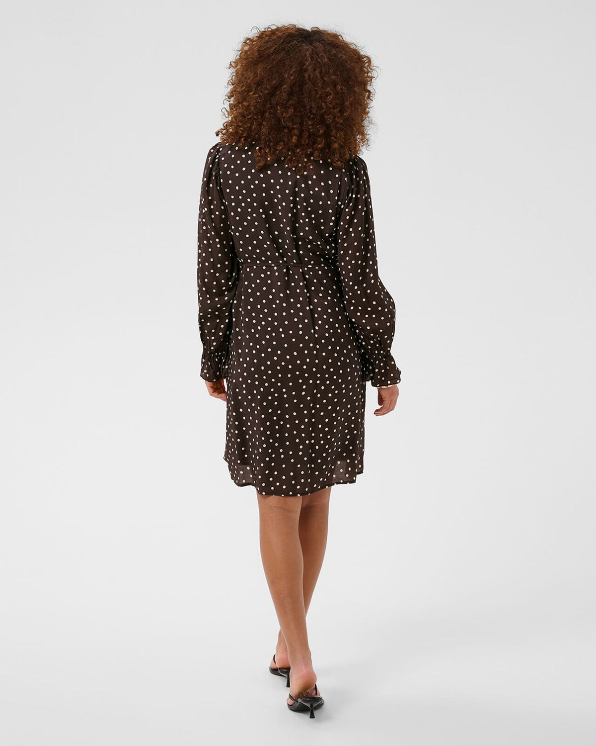 KAFFE Kjole Dotte - Coffee Bean/ Turtledove Dot