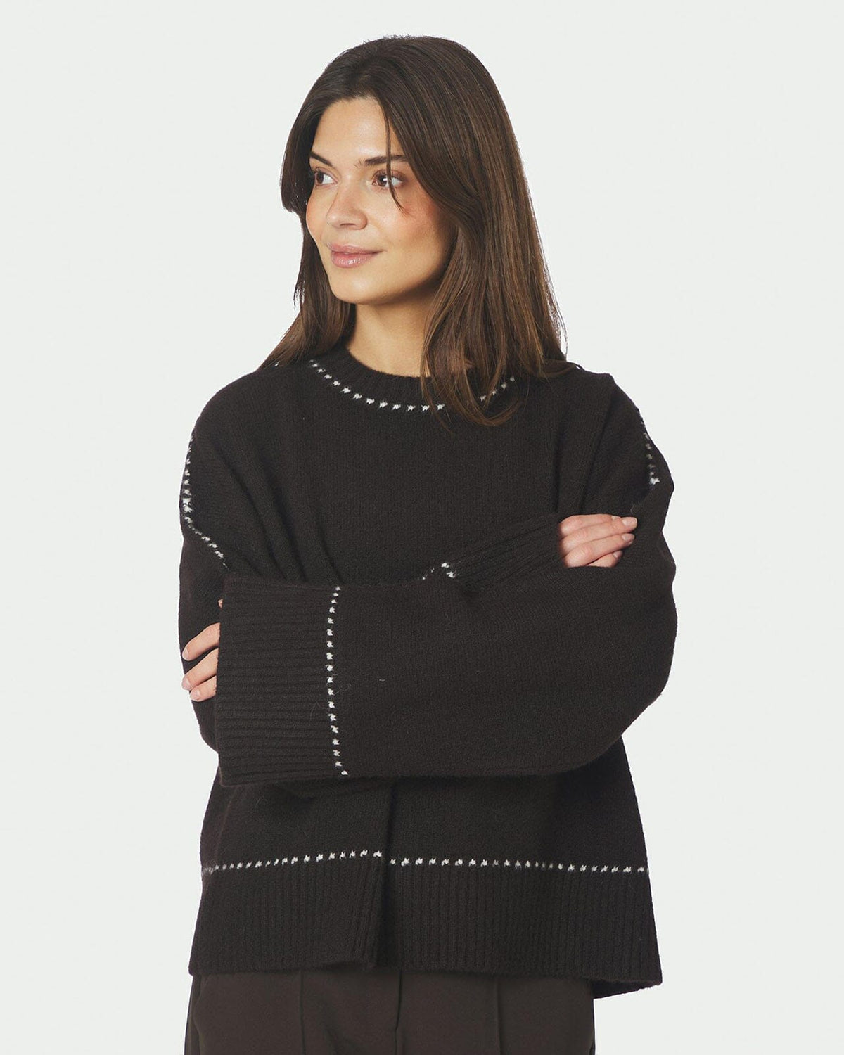 NEO NOIR Strikkegenser Roeme Knit Stitch - Dark Brown