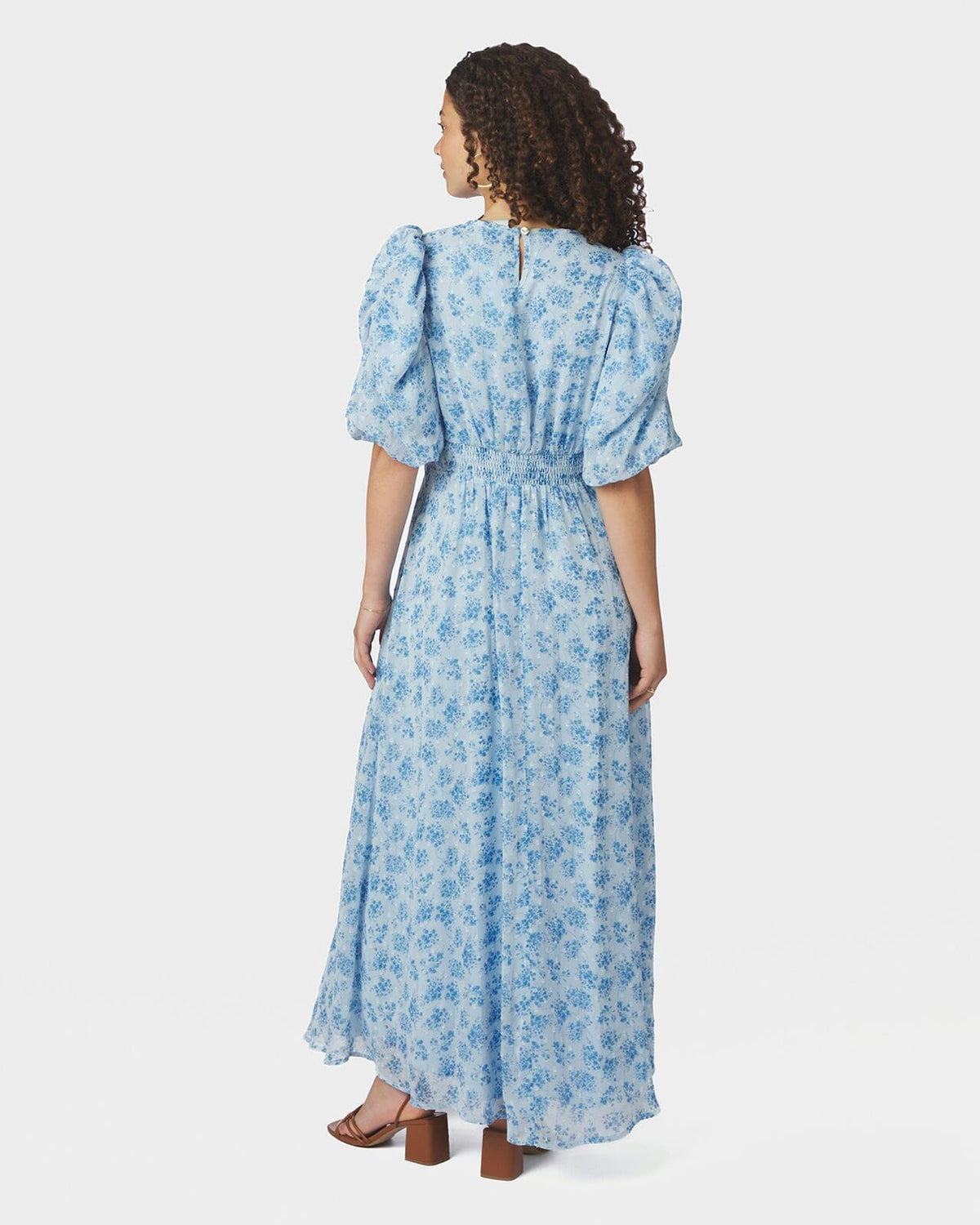 NEO NOIR Maxikjole Kikka Chiffon Flower - Light Blue