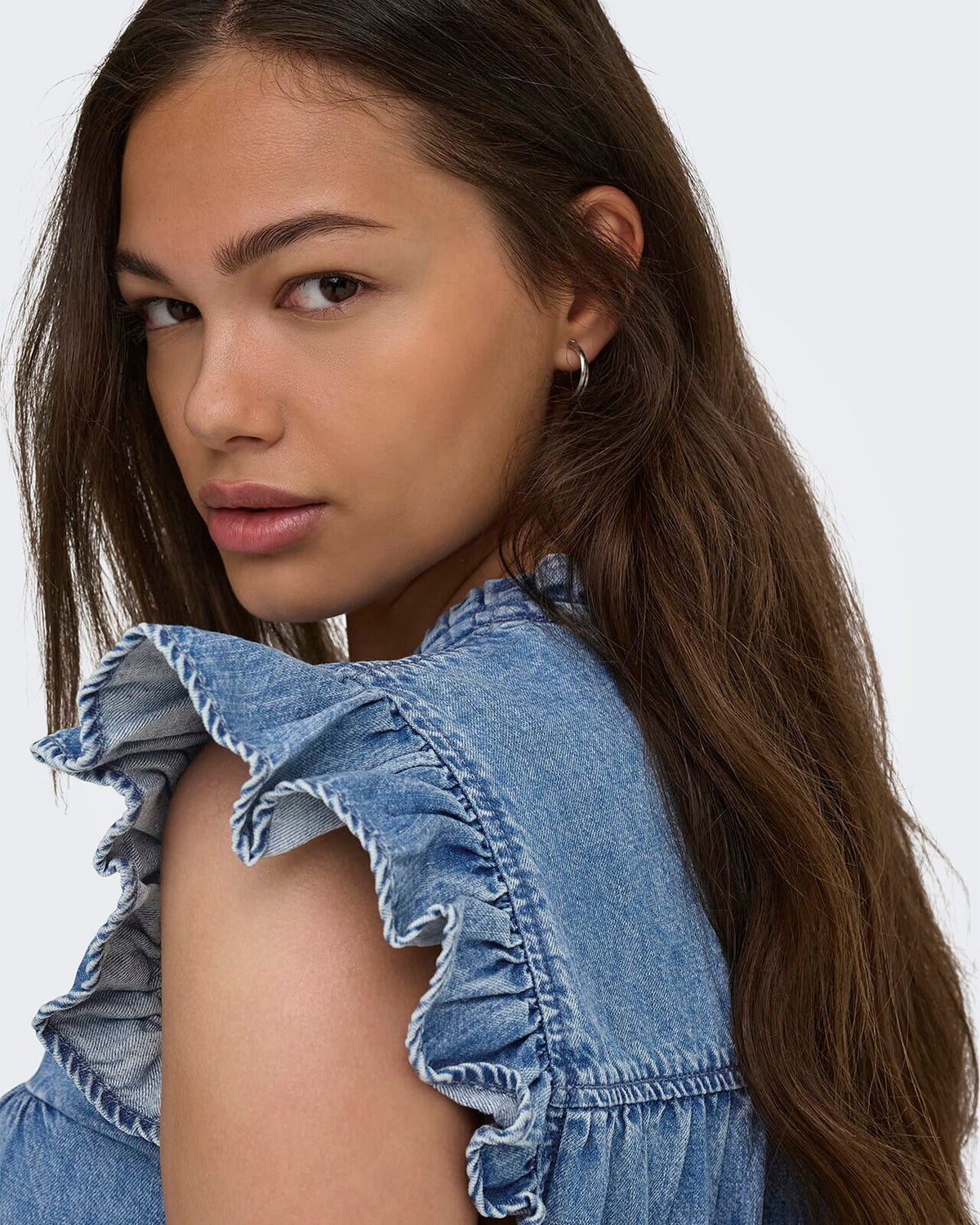 ONLY Denimkjole Shania Midi S/L Frill Denim - Medium Blue Denim