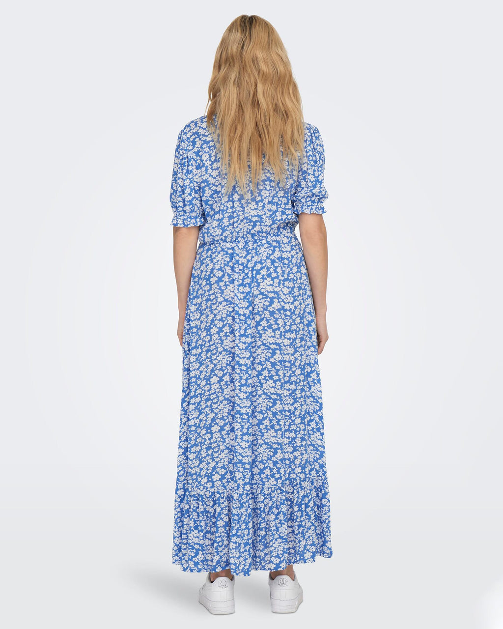 ONLY Midikjole Chianti S/S Long - Marina/ White Flower