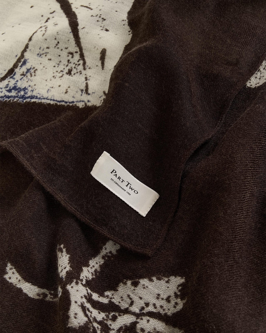 Part Two Skjerf Felisia SC - Mole Leaf print