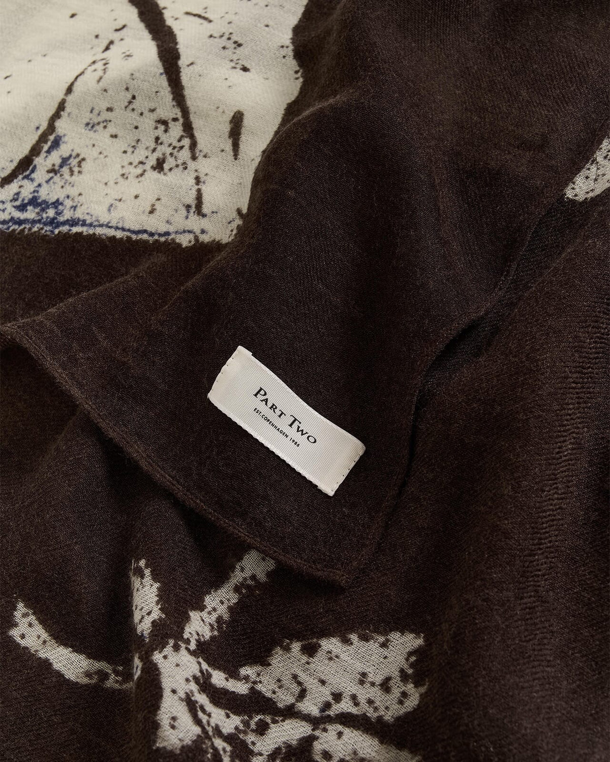 Part Two Skjerf Felisia SC - Mole Leaf print