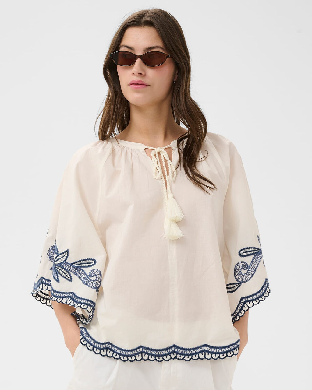 FLOYD Bluse Biancha - Whisper White/ Blue emb