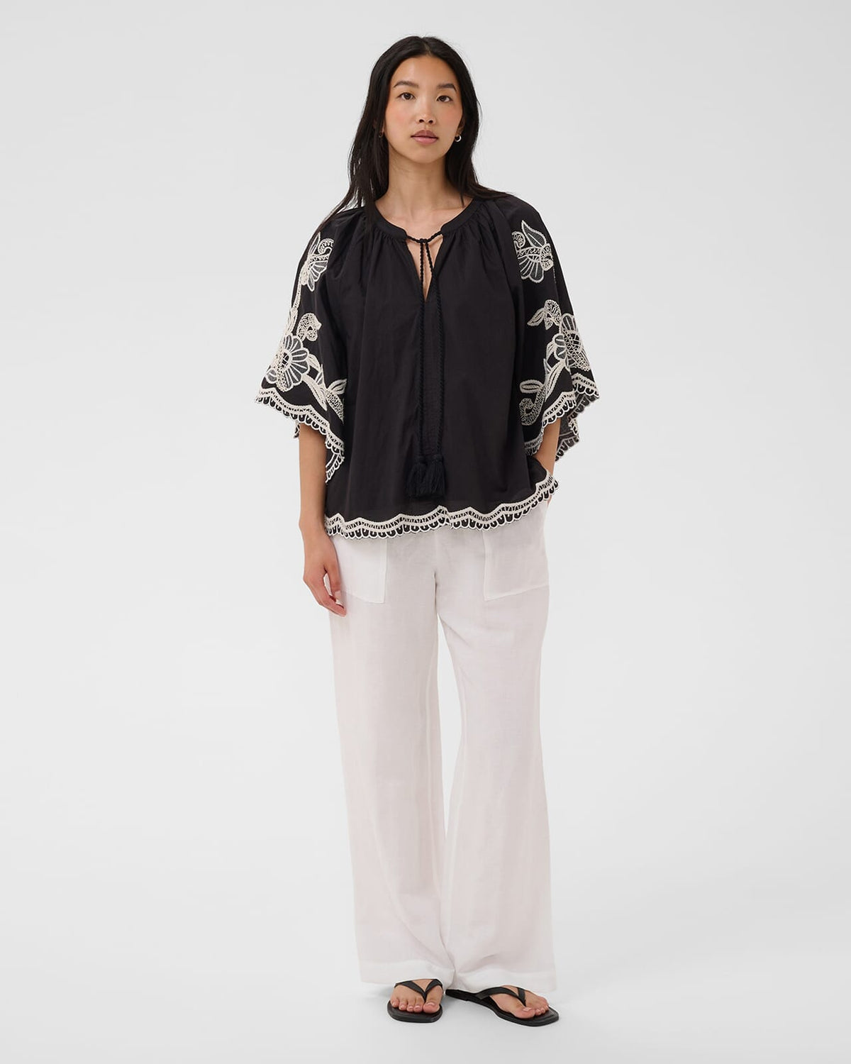 FLOYD Bluse Biancha - Black/ Offwhite emb