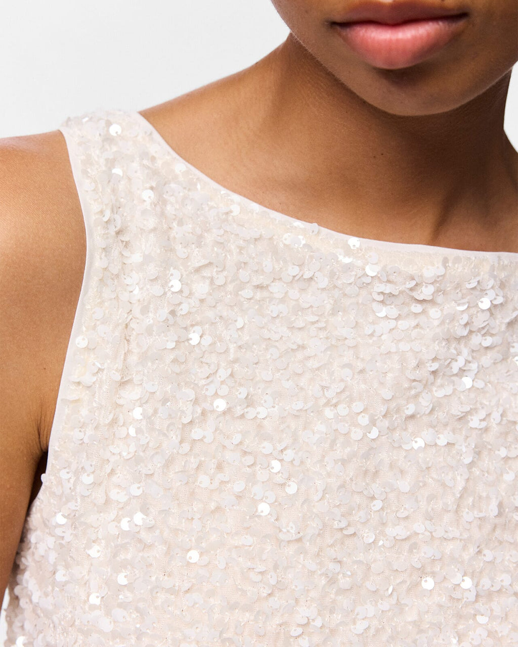 PIECES Paljettopp Kammy Tank - Cloud Dancer/ White Sequins