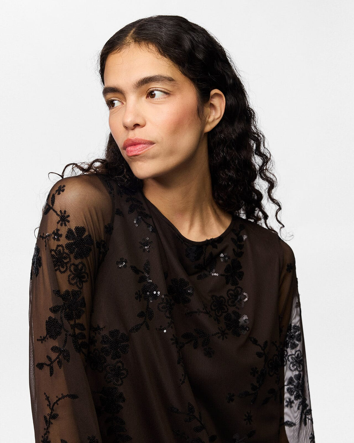 PIECES Kjole Evita LS - Wren/ Black Sequins