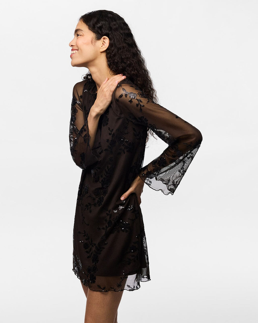 PIECES Kjole Evita LS - Wren/ Black Sequins