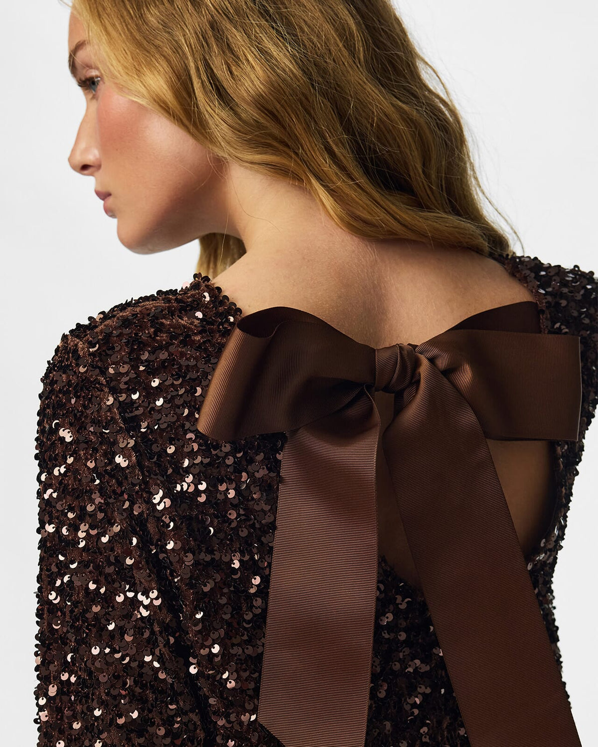 PIECES Paljettopp Kammy LS Deep Back Bow - Chicory/ Coffee Brown Sequins