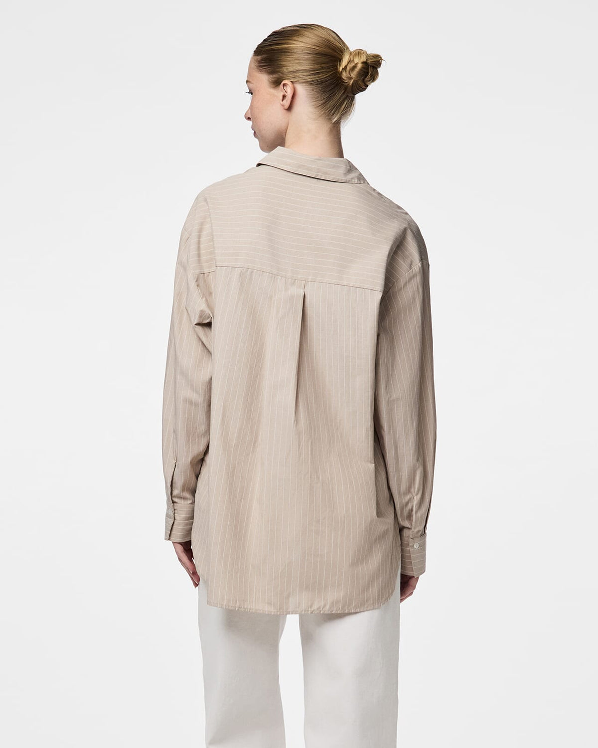 PIECES Skjorte Melia LS Loose Shirt - Crockery/ Thin Bright White