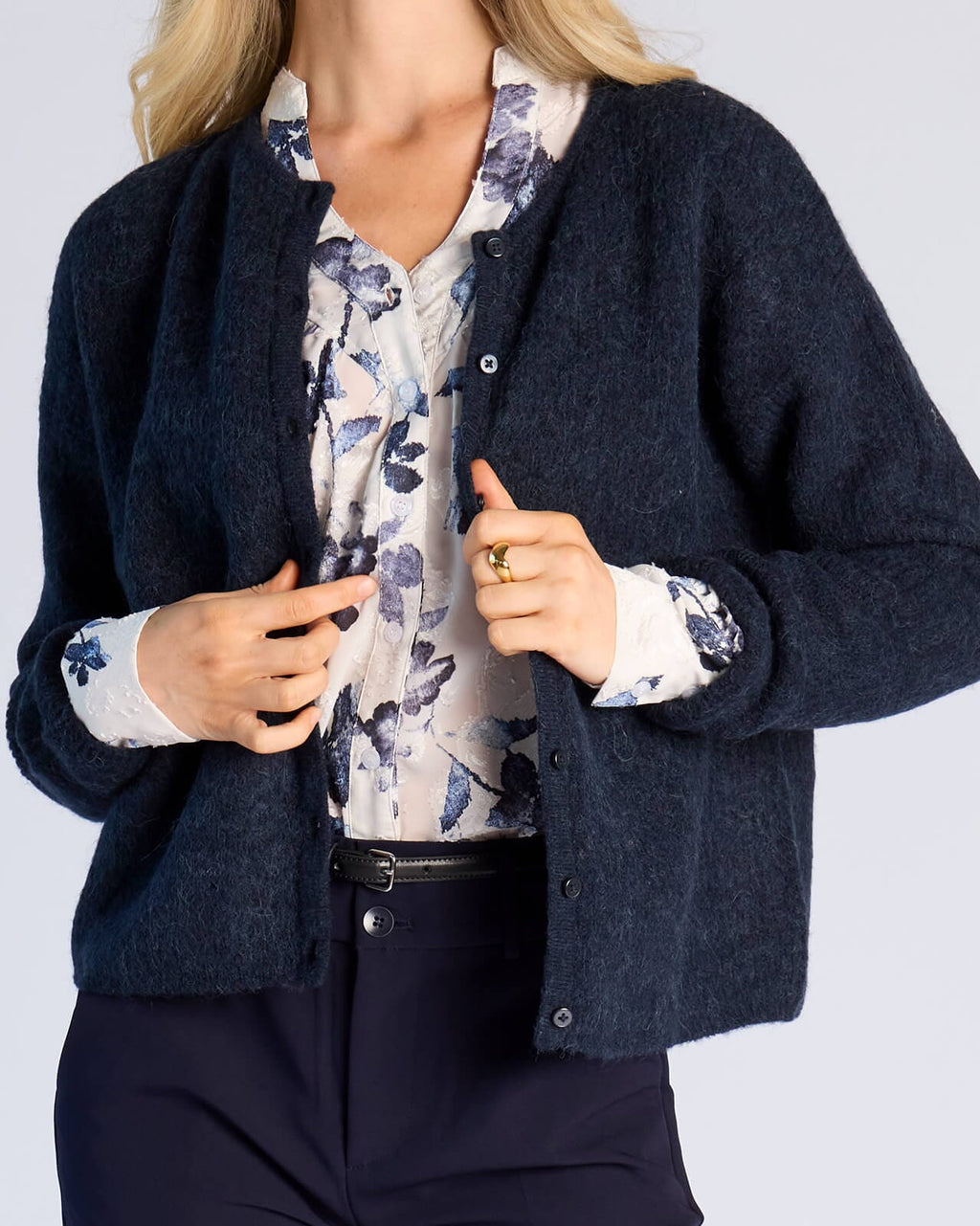SELECTED FEMME Cardigan Sia Ras Ullmiks LS Knit O-neck - Dark Sapphire/ Melange