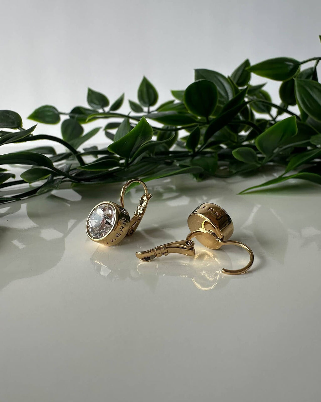 DYRBERG/KERN Øreringer Louise - Gold/ Crystal