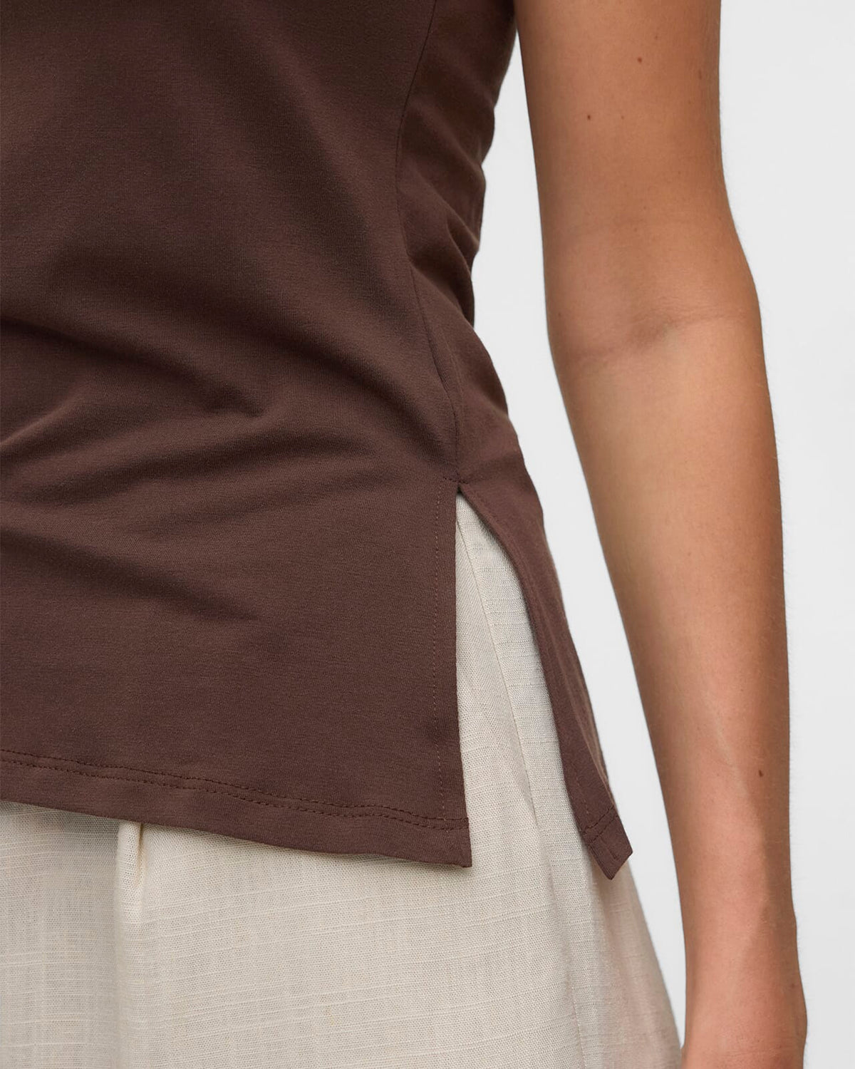 VERO MODA Topp Kira SL Boat Neck - Chocolate Martini