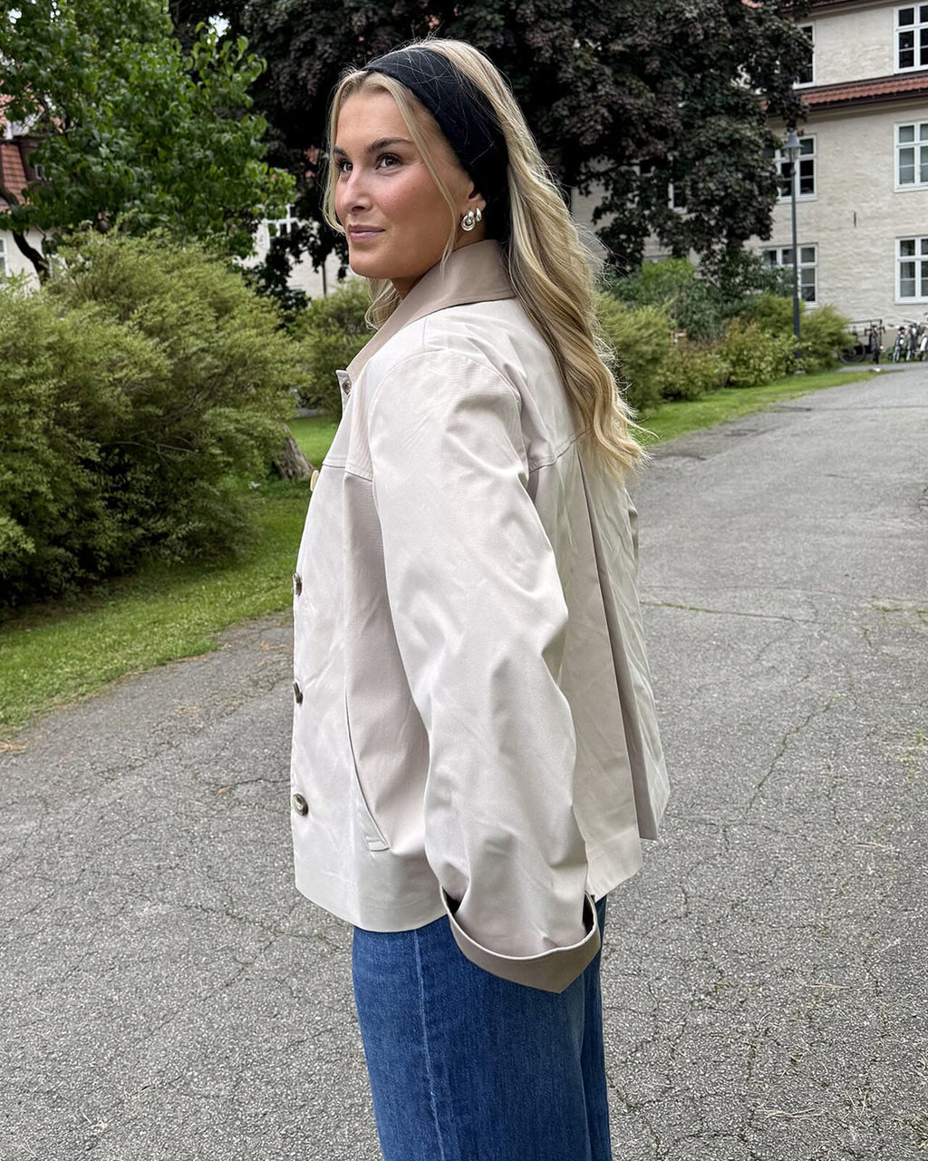 VERO MODA Jakke Chelseapoppy Short Jacket - Oatmeal