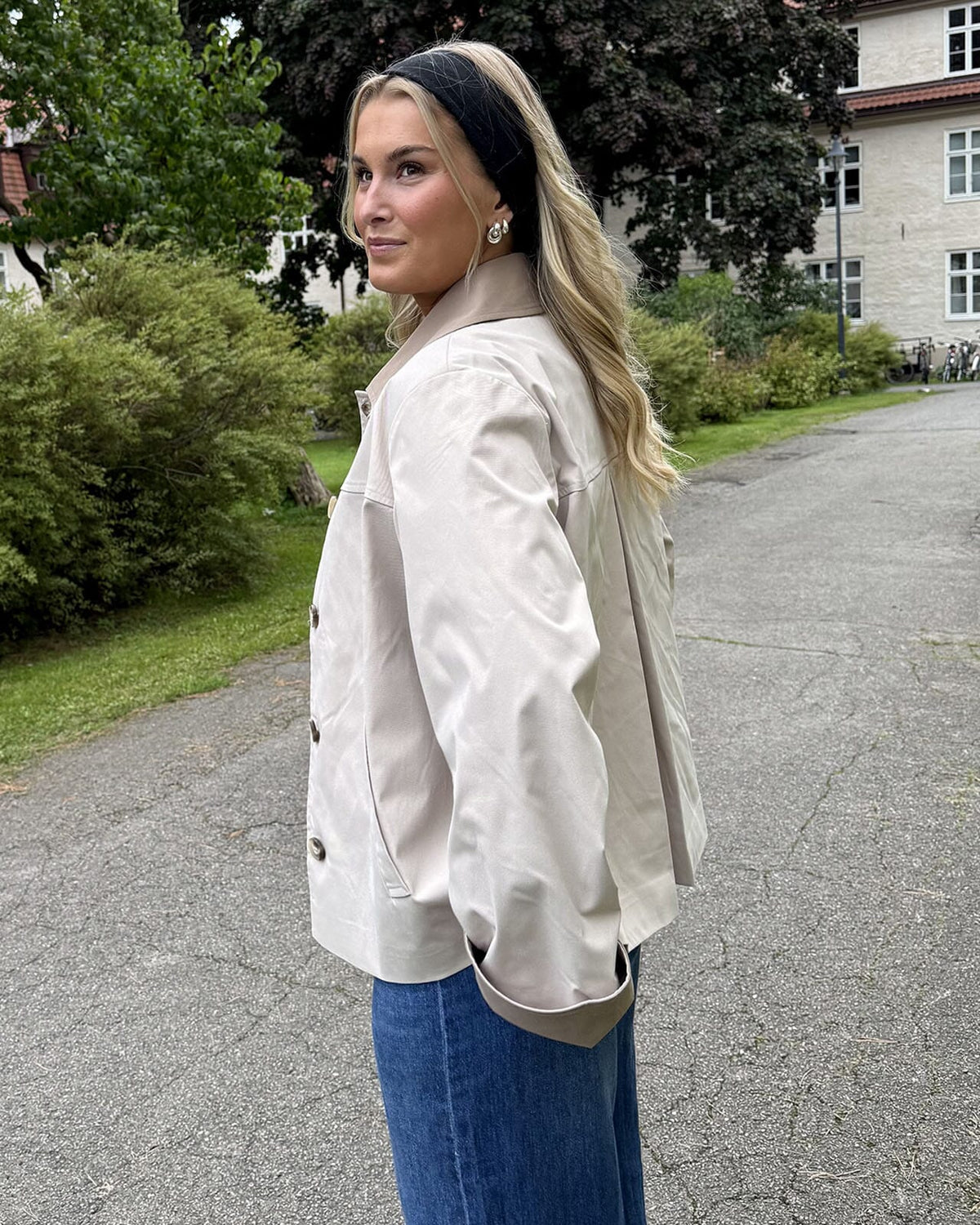 VERO MODA Jakke Chelseapoppy Short Jacket - Oatmeal
