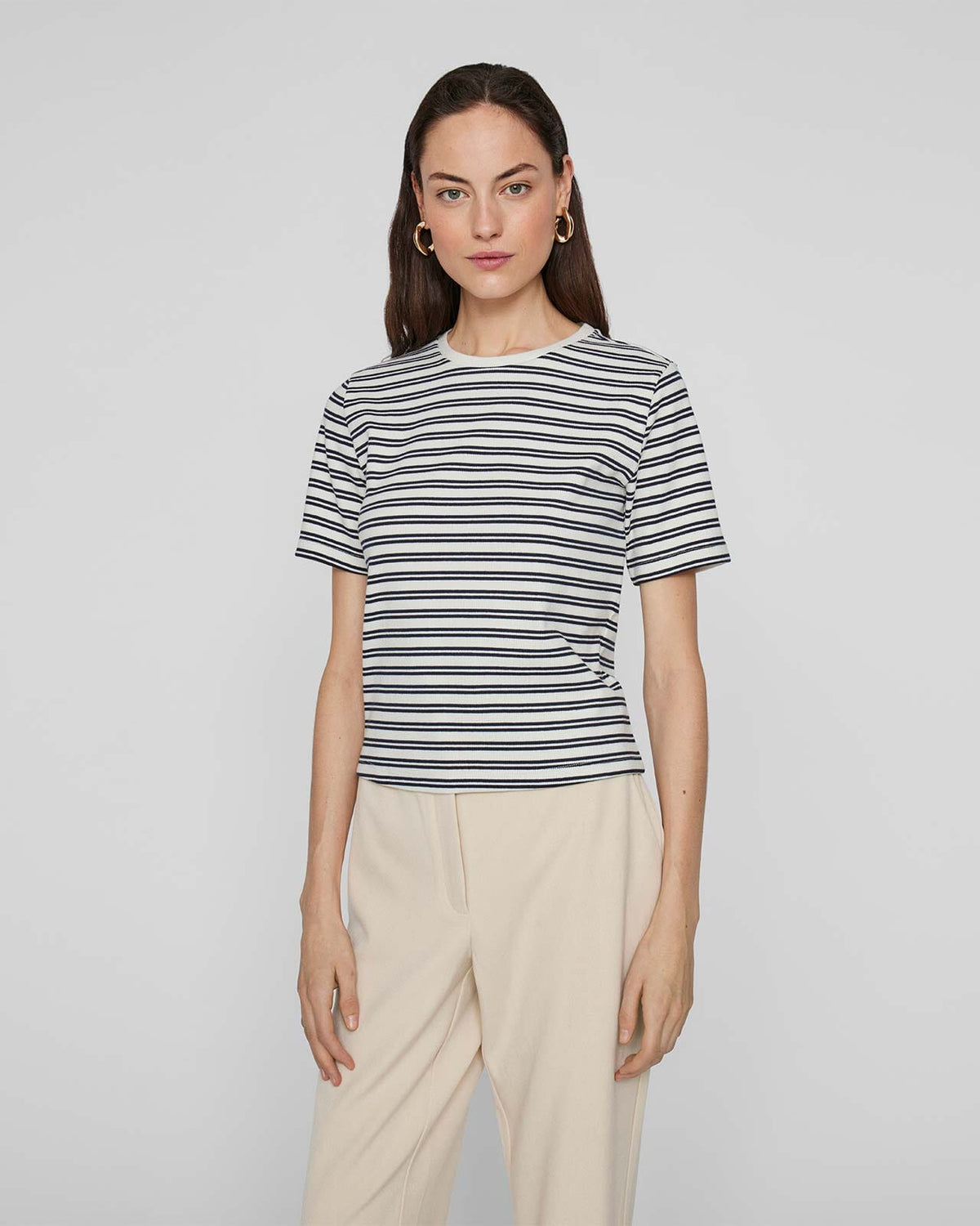 VILA T-skjorte Sola S/S T-shirt - Navy Blazer/ Snow White
