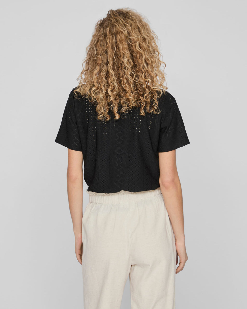 VILA Topp Lisa S/S O-neck - Black Beauty