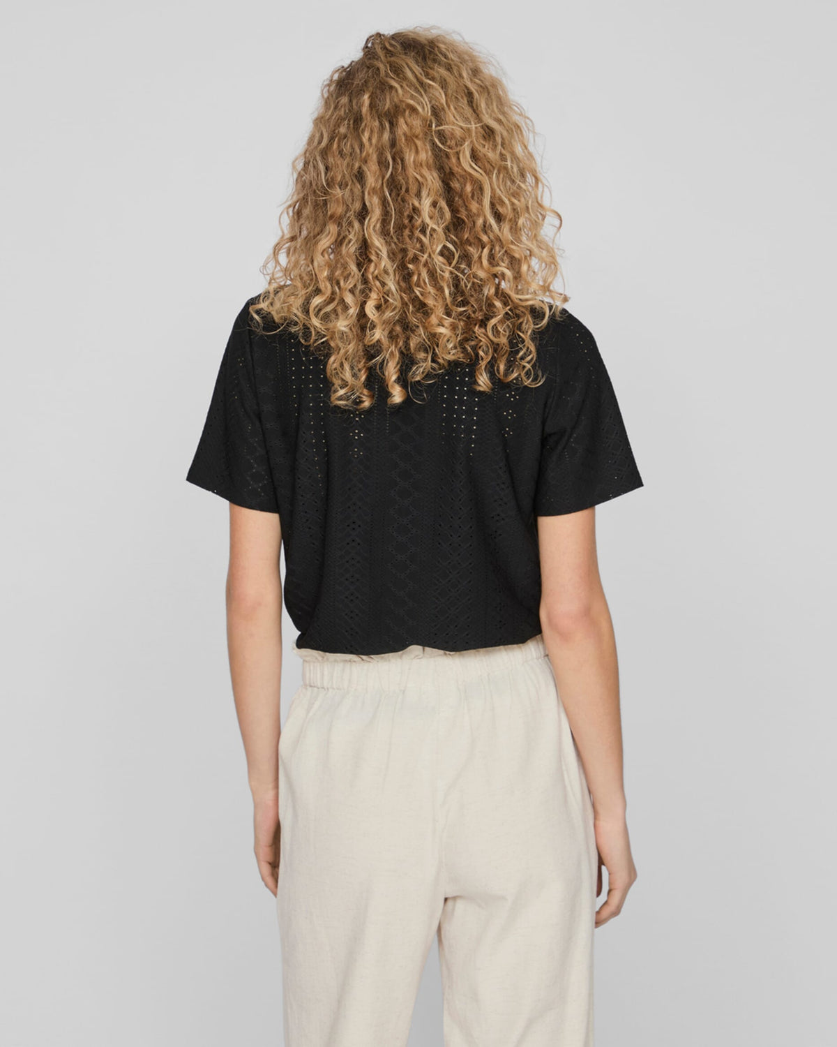 VILA Topp Lisa S/S O-neck - Black Beauty