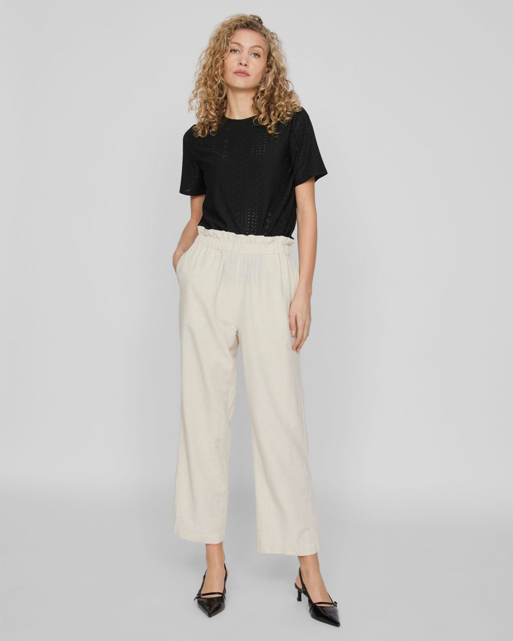 VILA Topp Lisa S/S O-neck - Black Beauty